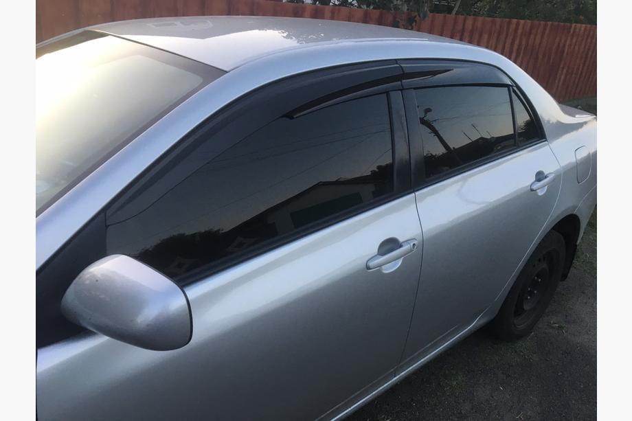 Toyota Corolla 2007–2013 Raamdeflectoren (4 stuks, Sunplex Sport) Foto 1