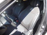 Hyundai Accent 2011–2017 Autostoelhoezen (kunstleer↗stof, Premium) foto 6