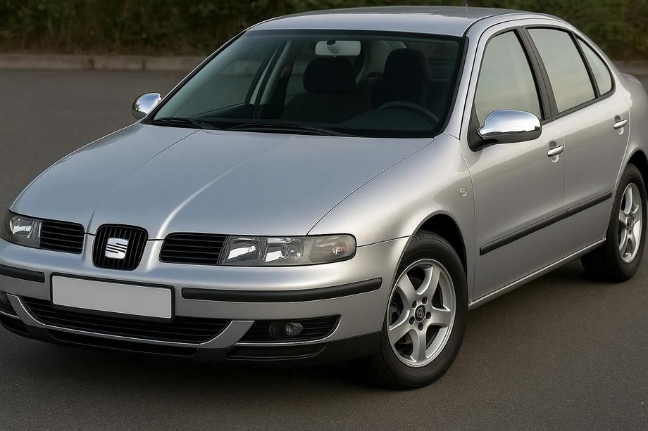 Seat Toledo 2000–2005 Spiegelkappen (set van 2, kunststof) Image