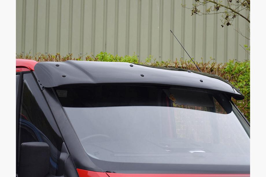 Ford Transit 2000–2014 Voorruitvizier (zwart hoogglans, 5 mm) Foto 10