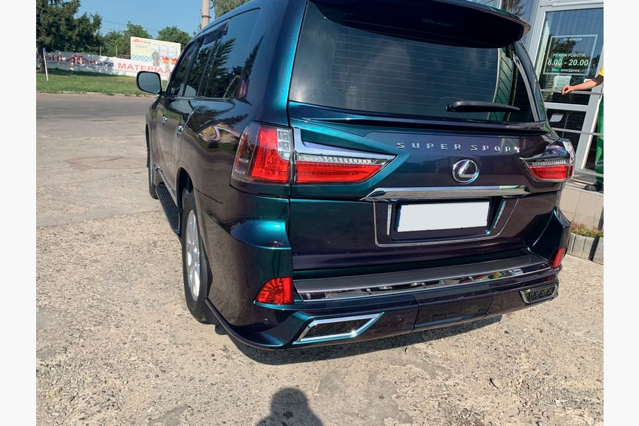Lexus LX570/450d 2008–2022 TRD achterdiffuser (2016-2022) Image