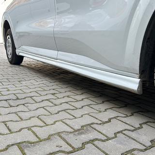 Sideskirts (lange wielbasis, spuitklaar) foto 2