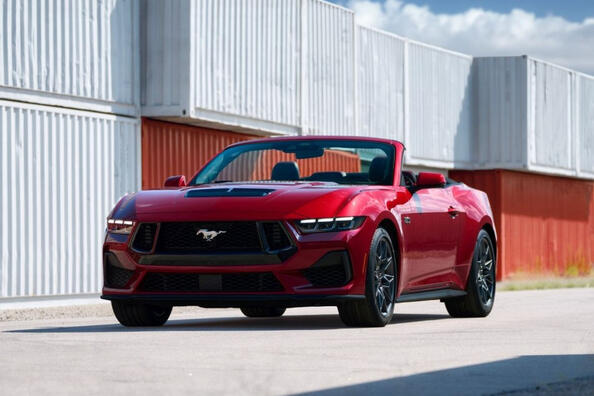 Review van de zevende generatie Ford Mustang Convertible