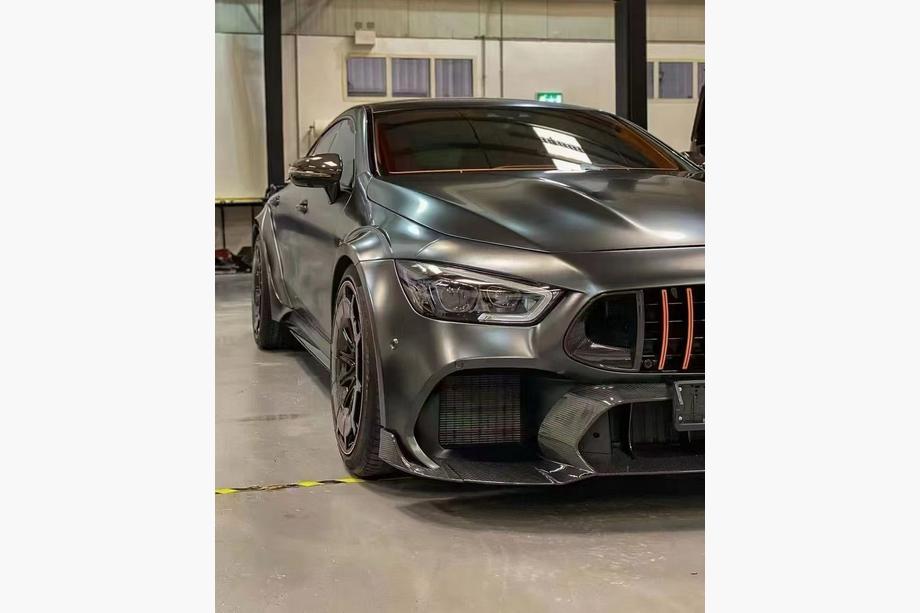 Mercedes AMG GT 4 X290 2018– Rocket 900 Carbon bodykit set (2018-2022) Image