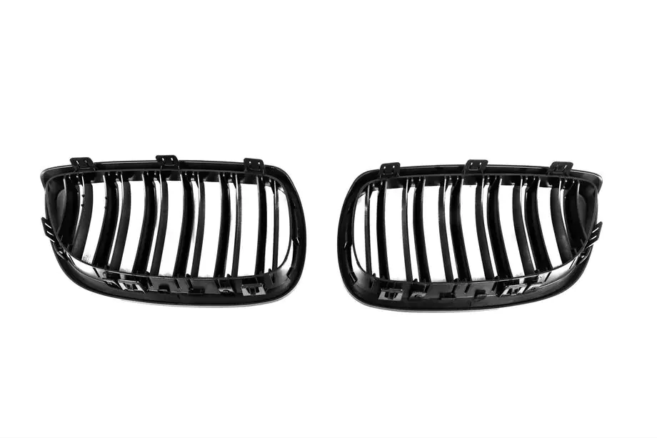 BMW 3-serie E92/E93 2006–2013 Niergrille M-Look (voor 2007-2010 non-M / 2008-2013 M3, hoogglans zwart) Foto 6