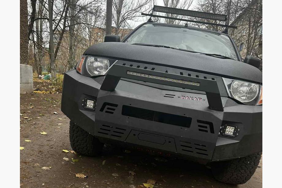Mitsubishi L200 2006–2015 Dakar voorbumper (2006-2010) Image