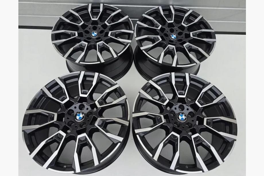 BMW X7 G07 2019– Gesmede velgen R22 (gebruikt, M60i-Designs, 4 stuks) Image