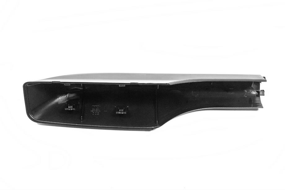 Toyota Land Cruiser 200 2007–2021 Achterste linker afdekkap voor dakrails Foto 5