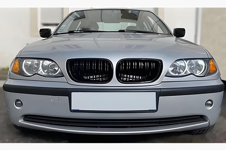 BMW 3 Serie E46 1998–2006 Nierroosters M-Look DPT (2001-2005, hoogglans zwart) Foto 1