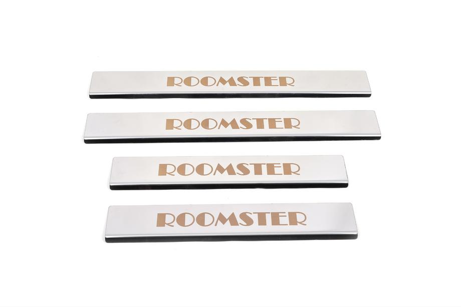 Skoda Roomster 2006–2015 Carmos instaplijsten (4 stuks, RVS) Image