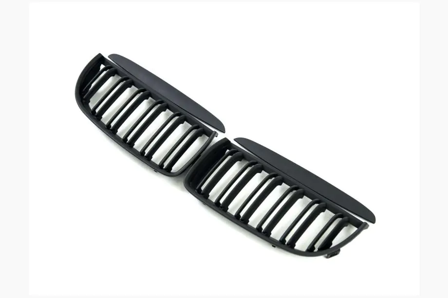 BMW 3-serie E90/E91 2005–2011 Niergrille M-Look (voor E-90/91 2005-2008, mat zwart) Foto 3
