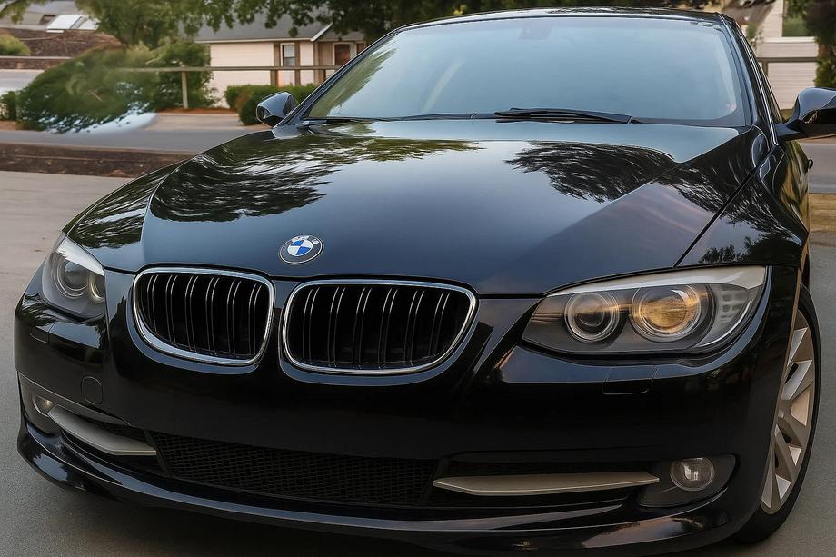 BMW 3-serie E92/E93 2006–2013 M-Look niergrilles (voor 2010-2013, glanzend zwart met chromen rand) Image