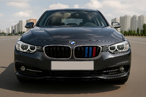 BMW 3-serie F34 2013–2020 Nierenroosters M-Look (M-Color met chromen rand) foto 1