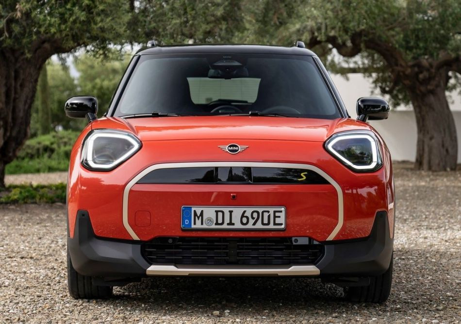 Test van de elektrische crossover MINI Aceman