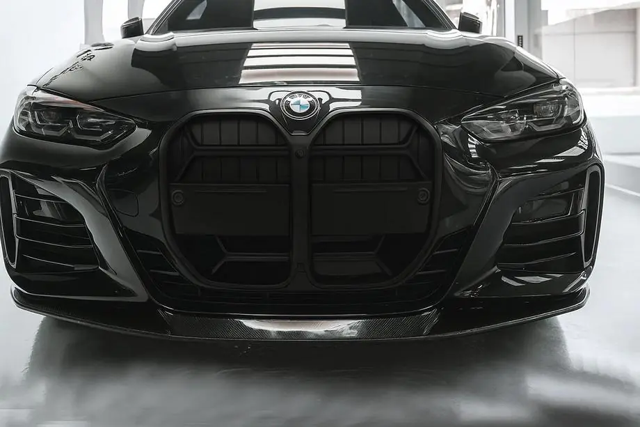 BMW 4-serie G22/23/26 2020– CS-Style nierengrilles (voor G22/23, mat zwart) Image