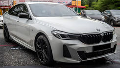 BMW 6-serie G32 2017– M-Look nierengrille (2020-2023, hoogglans zwart) foto 1