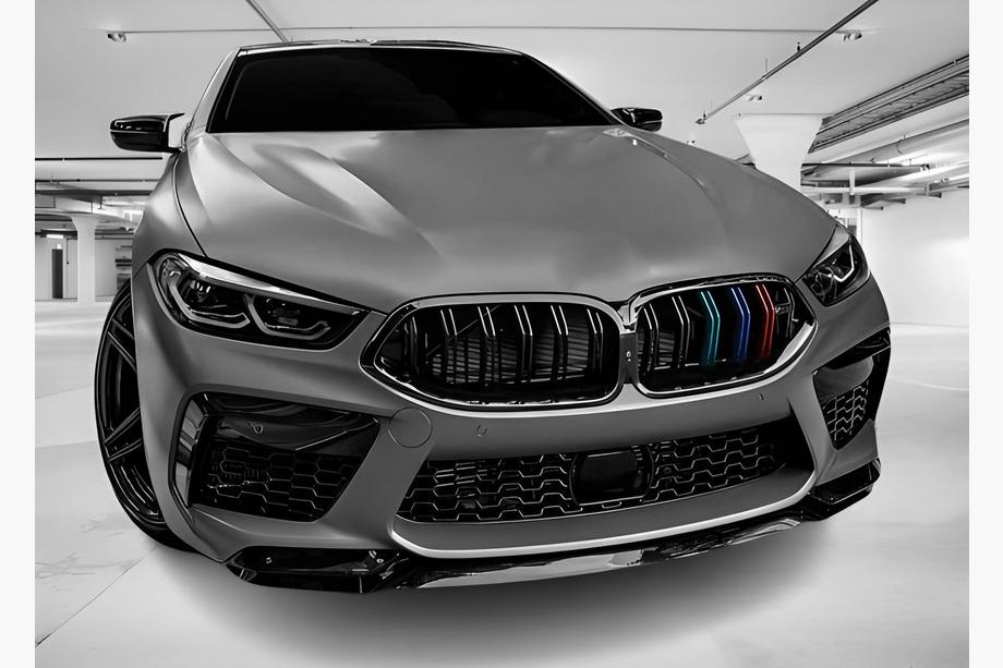 BMW 8-serie G14/G15/G16 2018– Nierengrille M-Look (2018-2022, M-Color) Image