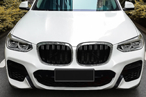 BMW X4 G02 2018– M-Look niergrillen (2018-2021, hoogglans zwart met chromen omlijsting) foto 1