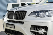 BMW X5 E70 2007–2013 M-Look nierroosters (mat zwart) foto 1