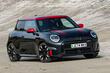 Review van de elektrische hatchback MINI John Cooper Works Electric foto 4