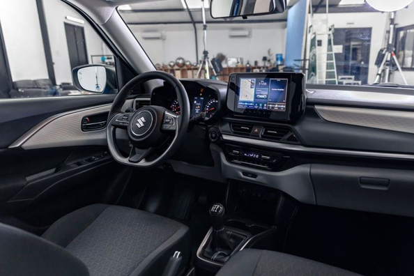 Uitgebreide review Suzuki Swift 7: specs, uitvoeringen en design Foto 5