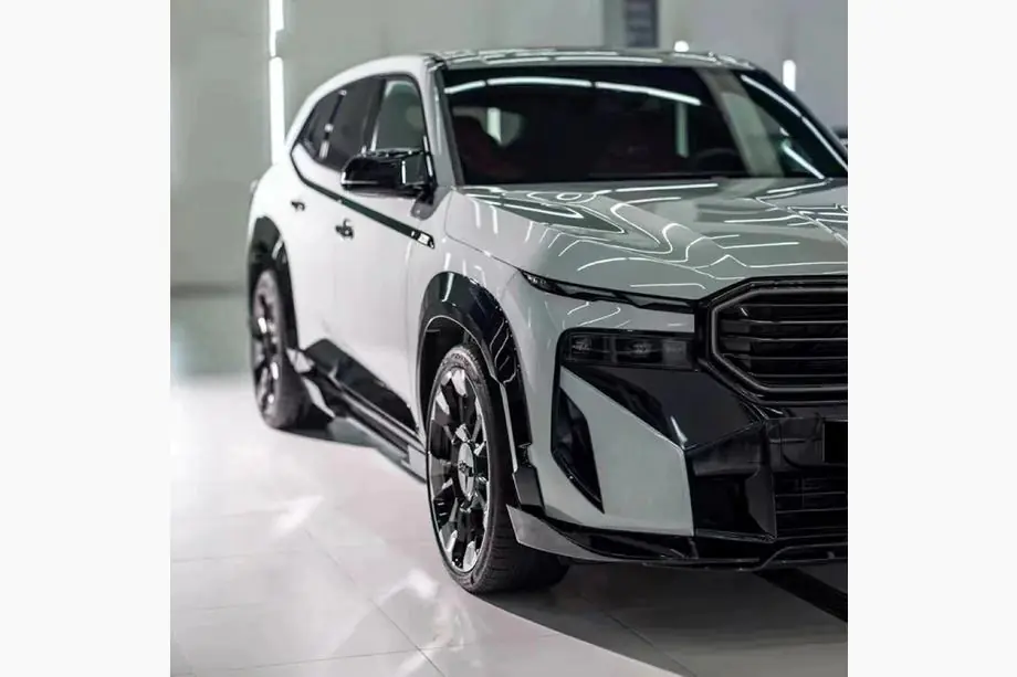 BMW XM G09 2022– RNG-Style Carbon bodykit Image