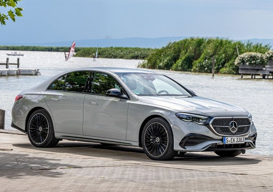 Wat is een auto in de businessklasse?