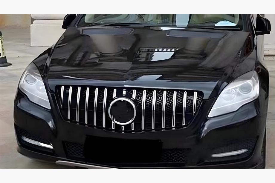 Mercedes R-klasse W251 2005–2017 Voorgrille GT Panamericana (2011+) Image