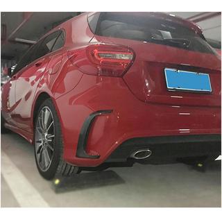 Carbon achterbumper sierlijsten (voor A45 AMG HB 2013-2015) foto 2