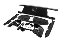 Toyota Land Cruiser 200 2007–2021 Restylingkit voor LC 300 High-Line (standaard set) foto 19