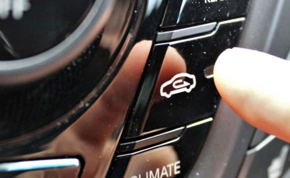 Luchtrecirculatie in de auto: wanneer druk je op de knop?