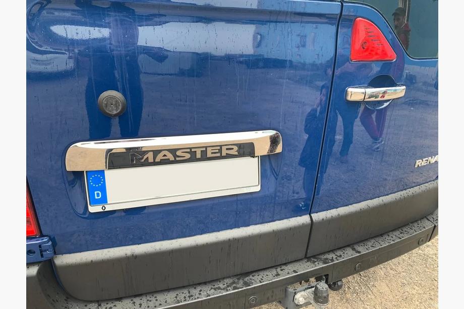 Renault Master 2011–2023 RVS sierstrip boven kentekenplaat Image
