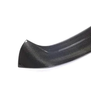 Spoiler (voor GTI en R32, carbon) foto 4