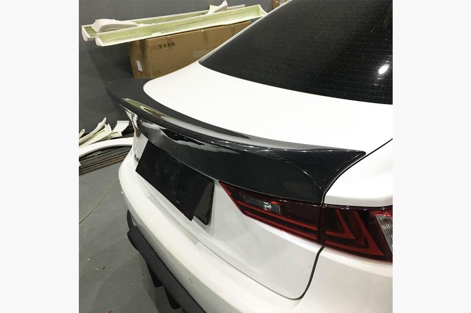 Lexus IS 2013– V4 spoiler (voor 2013-2020, carbon) Foto 4