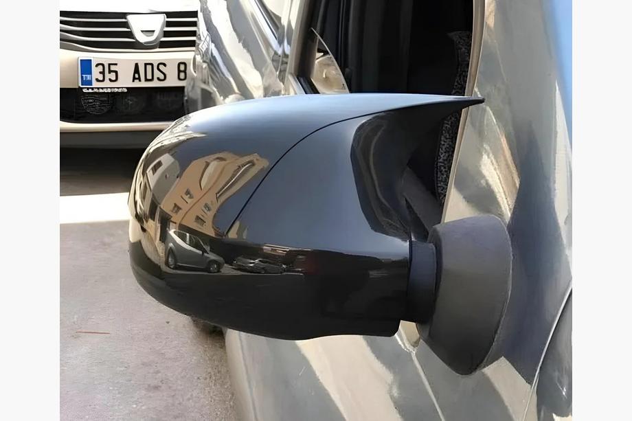 Dacia Logan MCV 2004–2014 Spiegelkappen BMW-Style (2 stuks) Foto 6