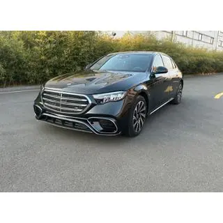 Voorbumper in W223 AMG-Line-stijl foto 1