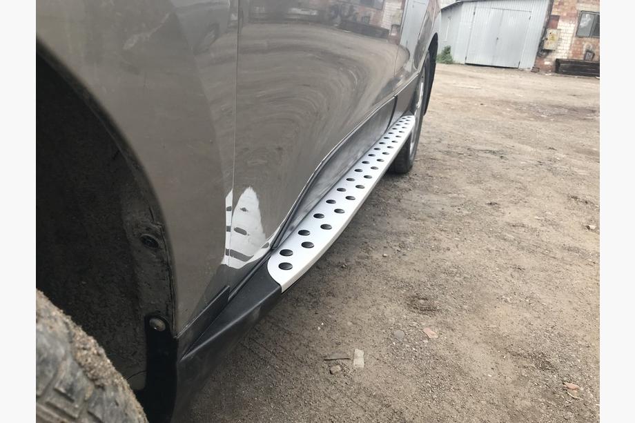 Hyundai IX-35 2010–2015 Niken-BMW-Style side steps (2 stuks, kunststof) Image