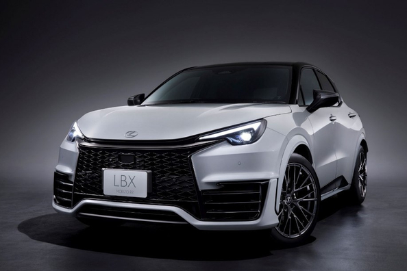 Review Lexus LBX 2025: compacte crossover met premium accent