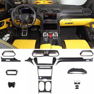Carbon inlays voor het dashboard