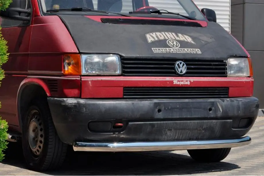 Volkswagen T4 Caravelle/Multivan 1990–2003 Voorbumperbescherming ST008 (RVS) Image