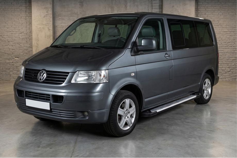 Volkswagen T5 Caravelle 2004–2010 Zijstappen Line-type (2 st., aluminium) Korte wielbasis Foto 1