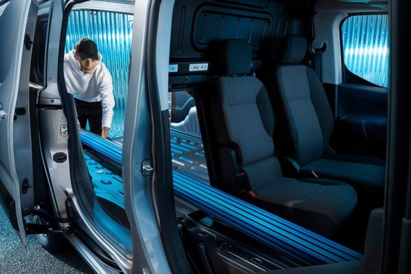 Vernieuwde Peugeot Partner 2024: praktisch in nieuw jasje Foto 5