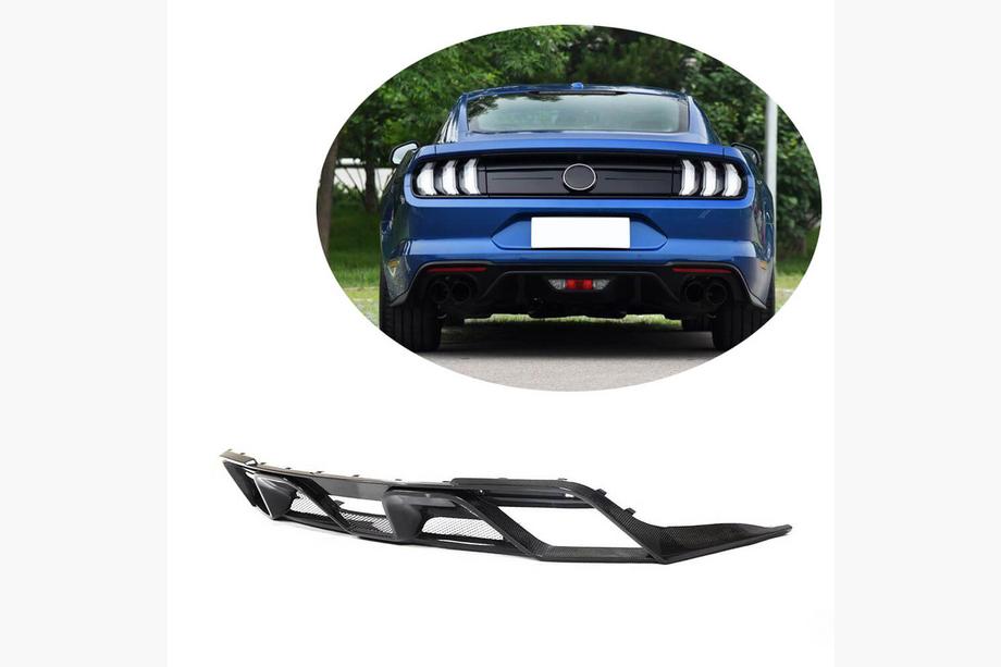 Ford Mustang 2015–2023 Achterbumper diffuser V2 (2018-2021, Carbon) Foto 1