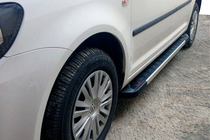 Volkswagen Caddy 2004–2010 Zijtreden Red-style (2 stuks, aluminium) Maxi basis foto 1