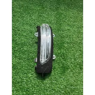 Spiegelknipperlicht (Voor 2012-2016, 1 st.) Toyota Land Cruiser 200 2007–2021 foto 2