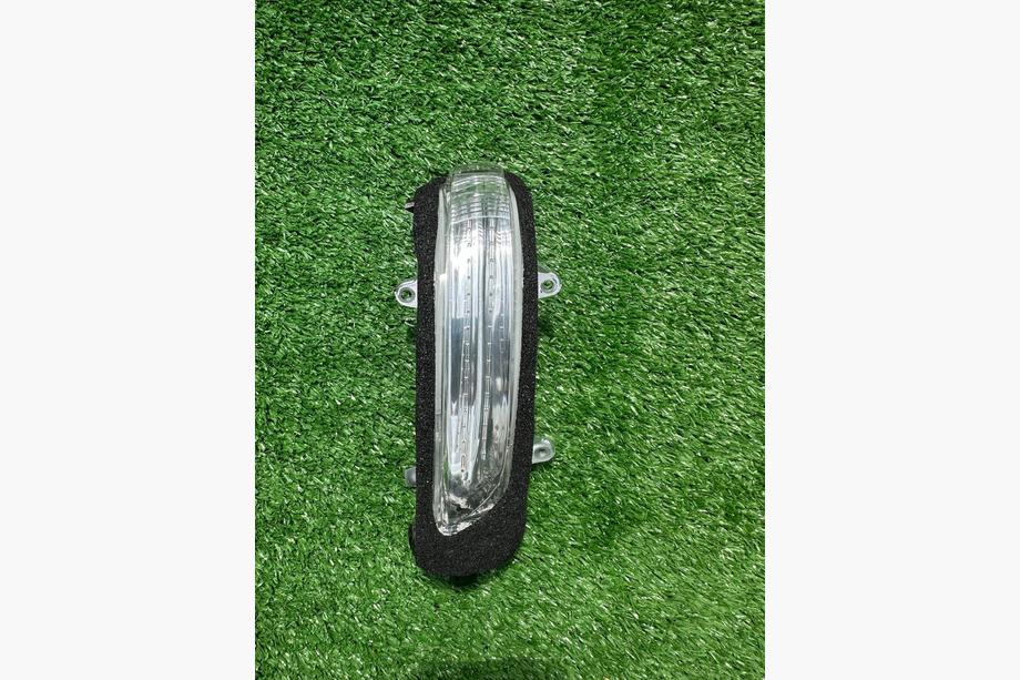 Toyota Land Cruiser 200 2007–2021 Spiegelknipperlicht (Voor 2012-2016, 1 st.) Links Image