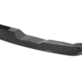Carbon front bumper lip (2022-2024) foto 3