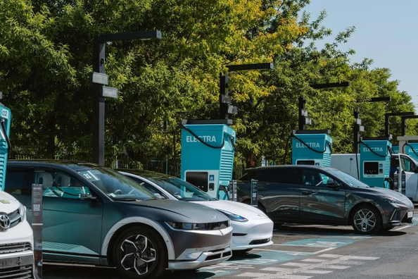 Is een elektrische auto geschikt voor lange ritten? We beoordelen de opties