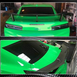 Spoiler V1 (carbon) Chevrolet Camaro 2015– foto 4