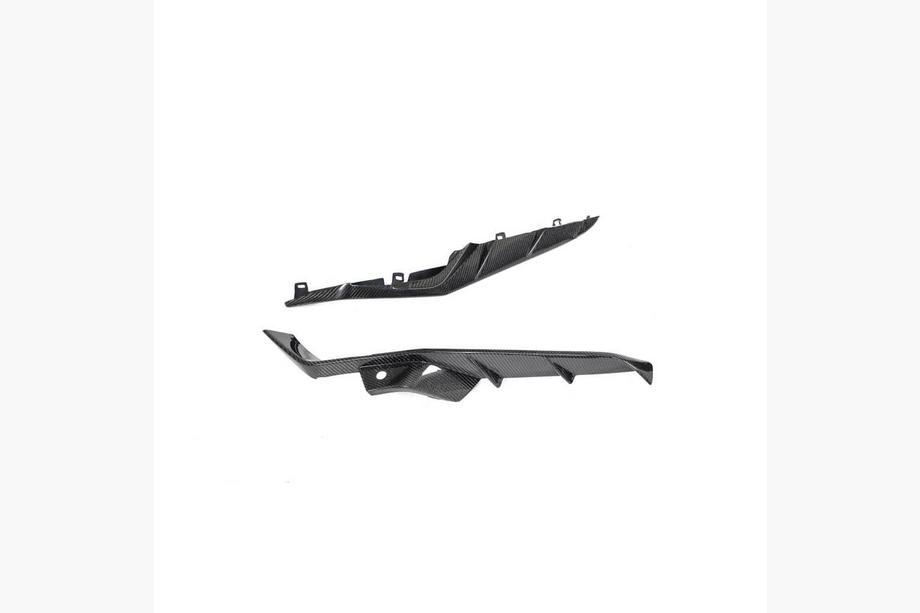 Chevrolet Corvette C8 2019– Carbon frontbumper inserts (voor Z06, 2020-2024) Foto 6